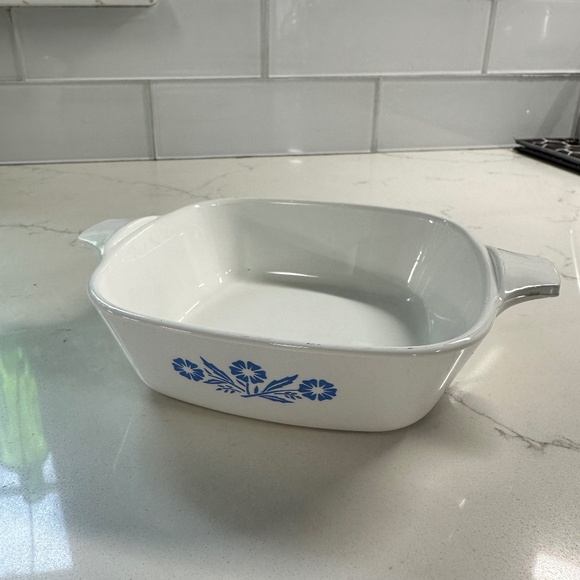 Vintage Corning Ware - Picture 1 of 4